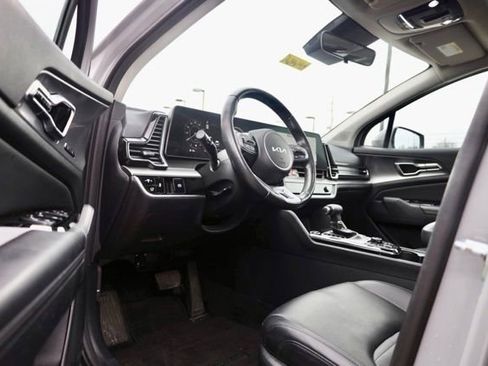 Used 2023 Kia Sportage SX image 15