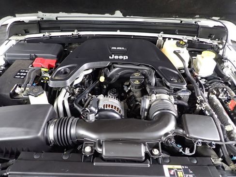 Used 2020 Jeep Gladiator Sport w/ Quick Order Package 24S AWD/4WD image 41
