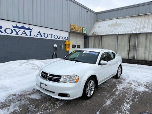 Used 2011 Dodge Avenger Heat image 2
