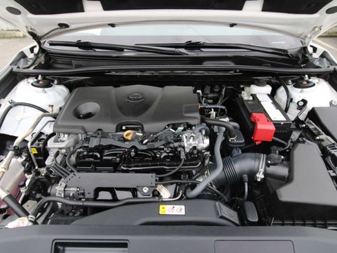 Used 2023 Toyota Camry SE image 23