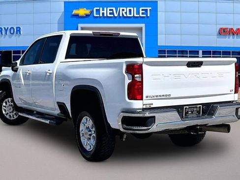 Used 2025 Chevrolet Silverado 2500 LT AWD/4WD image 4
