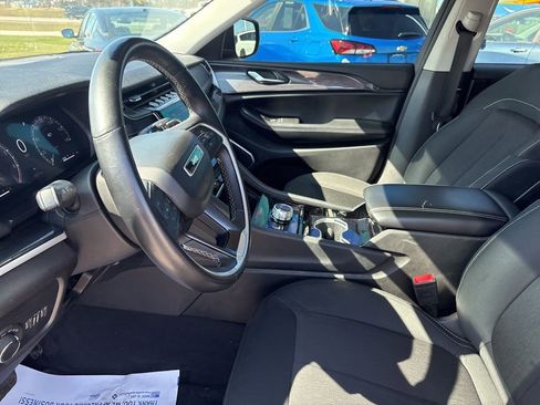 Used 2021 Jeep Grand Cherokee L Laredo w/ Luxury Tech Group I image 33