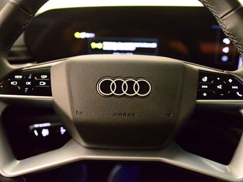 Certified 2025 Audi Q5 Premium Plus w/ Premium Plus image 14