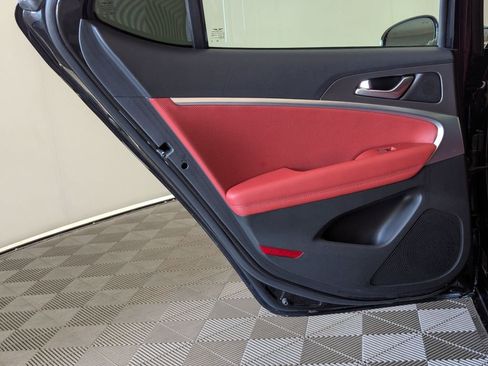 Used 2024 Genesis G70 2.5T w/ Sport Prestige Package image 51