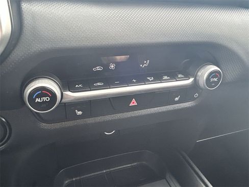 Certified 2024 MAZDA CX-50 AWD 2.5 S w/ Accent Package image 21