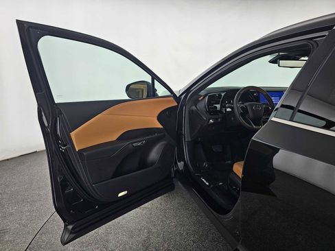 Certified 2025 Lexus RX 350 Premium Plus image 19