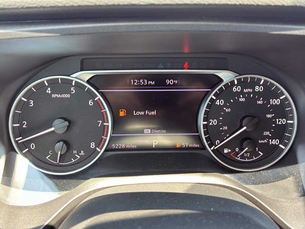 Used 2025 Nissan Rogue S FWD image 34