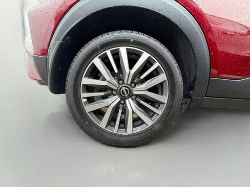 Used 2023 Nissan Kicks SV FWD image 9