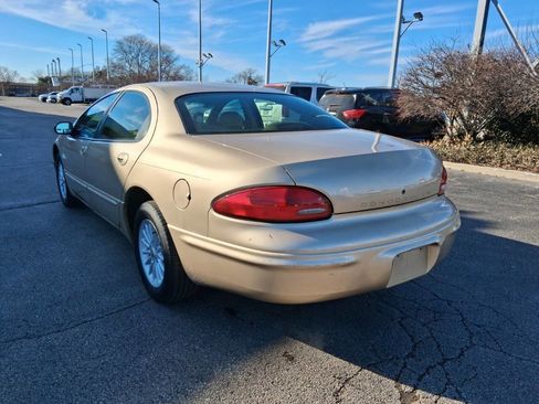 Used 1999 Chrysler Concorde LXi image 5