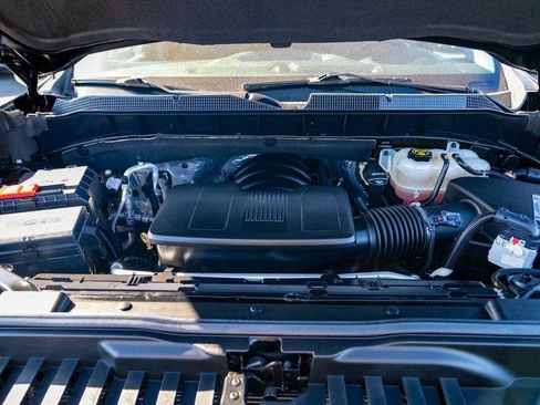 Used 2020 Chevrolet Silverado 1500 LT w/ All-Star Edition image 29