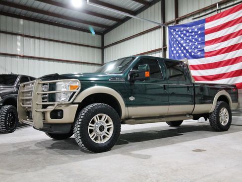 Used 2011 Ford F350 King Ranch w/ FX4 Off Road Pkg image 1