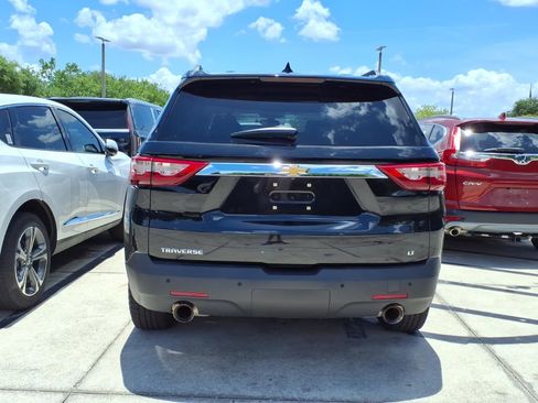 Used 2019 Chevrolet Traverse LT FWD image 10