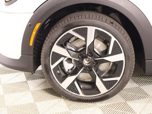 New 2026 MINI Cooper 4-Door Hardtop FWD image 17