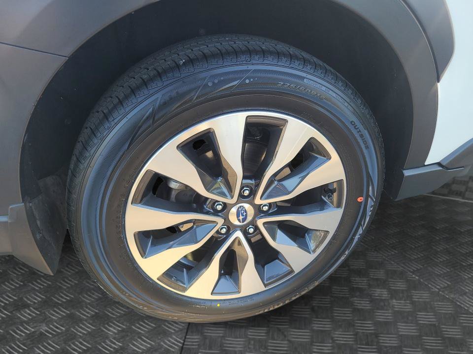 Used 2023 Subaru Outback Limited AWD/4WD image 23