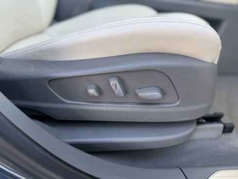 Used 2020 Cadillac XT5 Premium Luxury image 23