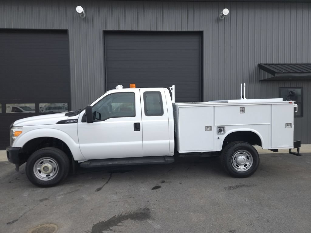 Used 2015 Ford F250 XL w/ Snow Plow Prep Package AWD/4WD image 1
