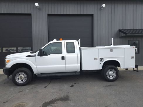 Used 2015 Ford F250 XL w/ Snow Plow Prep Package image 1