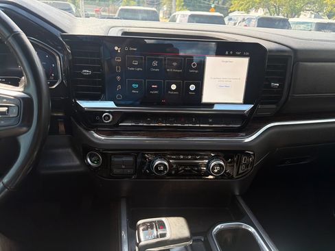Used 2024 GMC Sierra 1500 Elevation w/ Max Trailering Package AWD/4WD image 18
