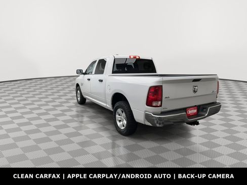 Used 2022 RAM 1500 Classic SLT AWD/4WD image 34