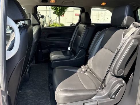Used 2025 Honda Odyssey EX-L image 14