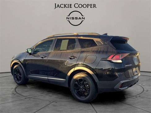 Used 2023 Kia Sportage X-Pro image 3