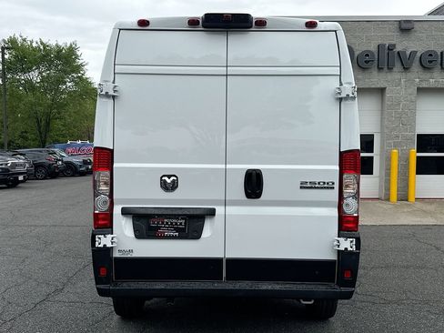 New 2026 RAM ProMaster 2500 FWD image 6