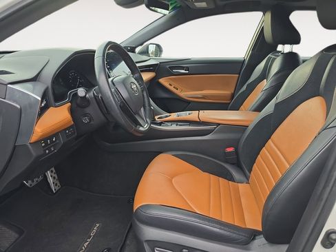 Used 2021 Toyota Avalon Touring w/ Advanced Safety Package image 10