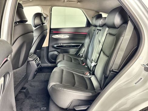 New 2026 Genesis GV70 2.5T AWD/4WD image 25