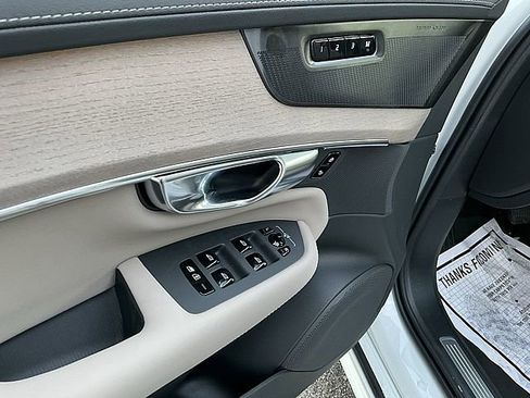 New 2026 Volvo XC90 B6 Plus w/ Protection Package image 15