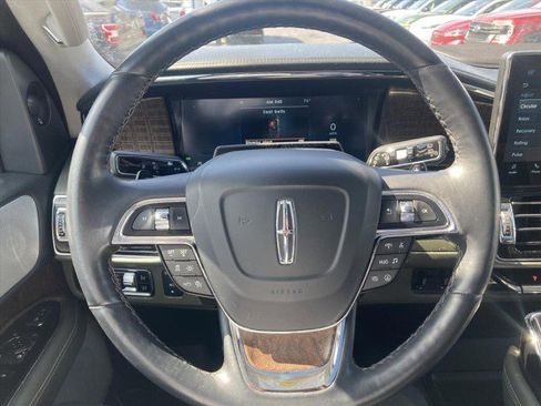 Used 2024 Lincoln Navigator Black Label image 19