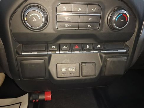 Used 2022 Chevrolet Silverado 1500 Custom w/ Safety Confidence Package image 25