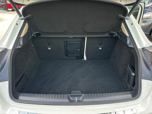 Used 2017 Mercedes-Benz GLA 250 4MATIC image 19