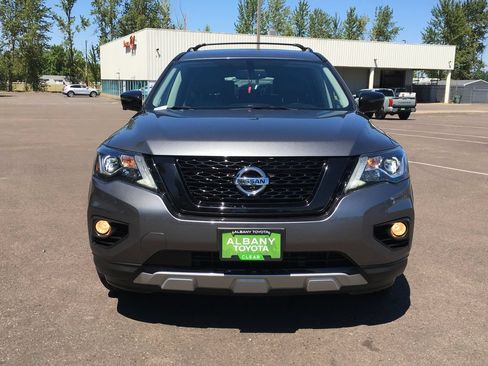 Used 2019 Nissan Pathfinder SL AWD/4WD image 10