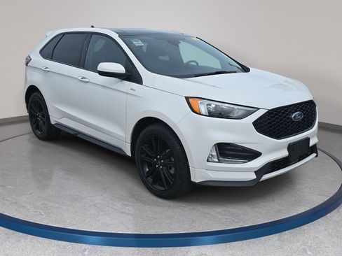 Used 2024 Ford Edge ST-Line image 3