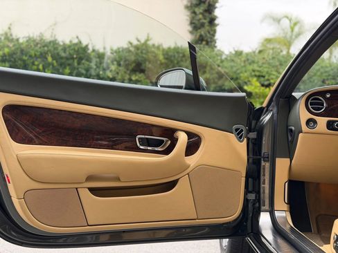 Used 2005 Bentley Continental GT image 14