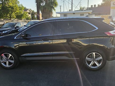 Used 2019 Ford Edge SEL w/ Equipment Group 201A AWD/4WD image 5