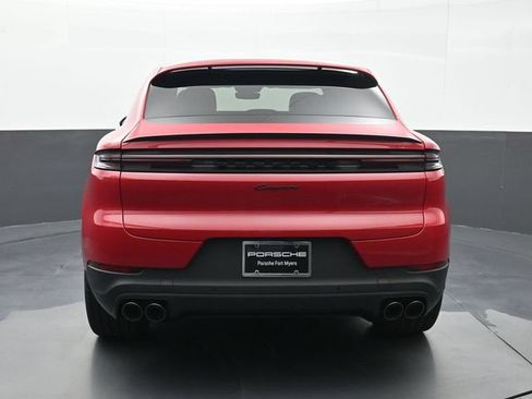 New 2026 Porsche Cayenne Coupe AWD/4WD image 22