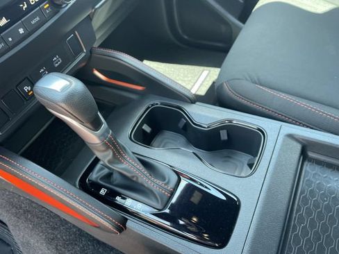 Used 2025 Nissan Frontier Pro-X RWD image 16