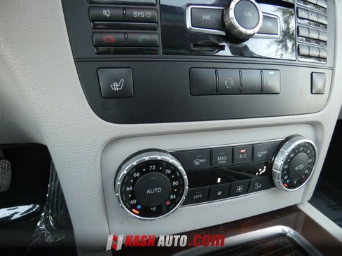 Used 2013 Mercedes-Benz GLK 350 4MATIC image 50