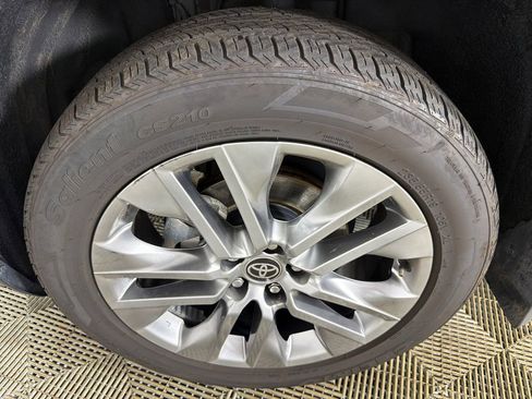 Used 2024 Toyota RAV4 XLE Premium w/ Weather Package AWD/4WD image 12