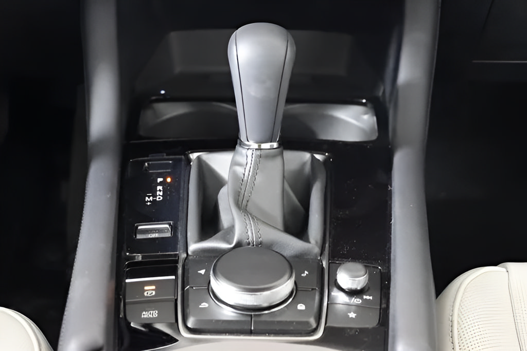 Used 2025 MAZDA MAZDA3 2.5 Turbo Sedan w/Premium Plus AWD/4WD image 20