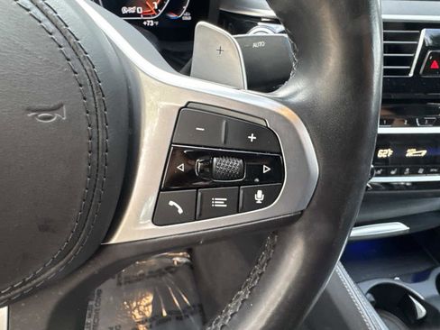 Used 2021 BMW M550i xDrive w/ Executive Package image 28