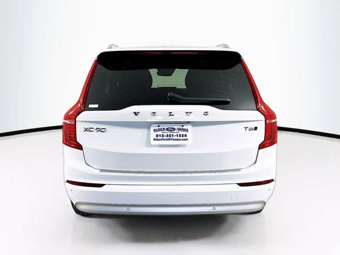 Used 2022 Volvo XC90 T6 Momentum w/ Protection Package Premier AWD/4WD image 5