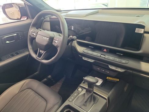New 2027 Kia Seltos X-Line SX w/ X-Line SX Prestige Package AWD/4WD image 8