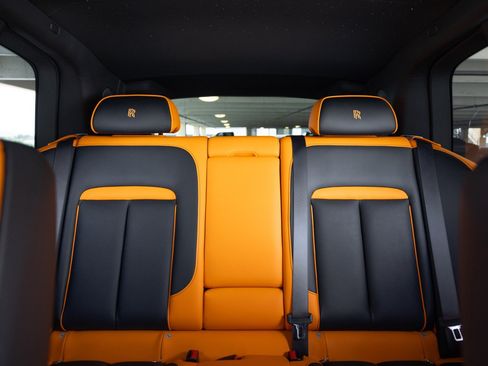 Used 2026 Rolls-Royce Cullinan AWD/4WD image 65