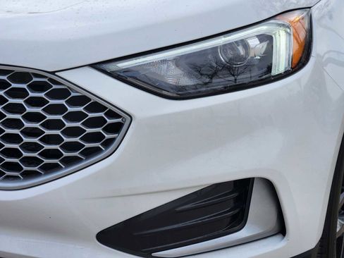 Used 2024 Ford Edge SEL image 7