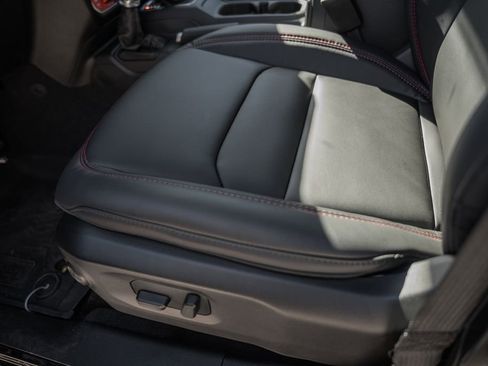 New 2025 Jeep Wrangler Rubicon w/ Convenience Group image 33