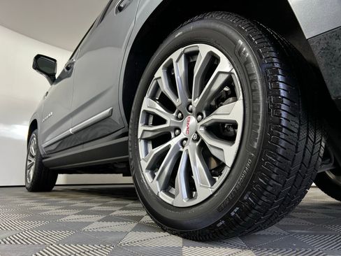 Used 2022 GMC Yukon Denali w/ Denali Ultimate Package image 34