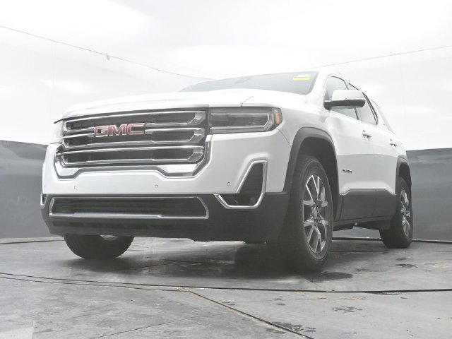 Used 2023 GMC Acadia SLT FWD image 29