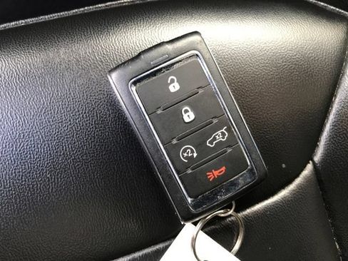 Used 2023 Jeep Grand Cherokee Limited AWD/4WD image 24